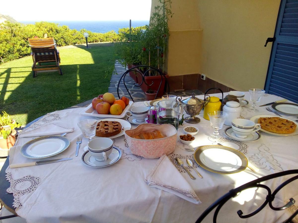 B&B Calata Di Soli Miniera dell'Argentiera Bagian luar foto